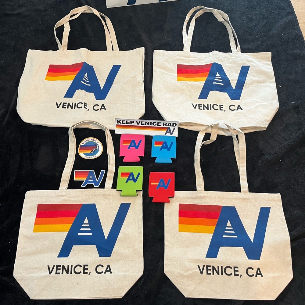 Bundle of 4 New Aviator Nation Tote bags and Swag